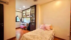 Sennett Terrace (D16), Terrace #541868901